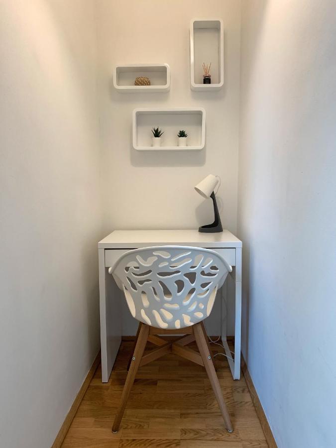 Luma Apartment Near Schoenbrunn With Parking เวียนนา ภายนอก รูปภาพ